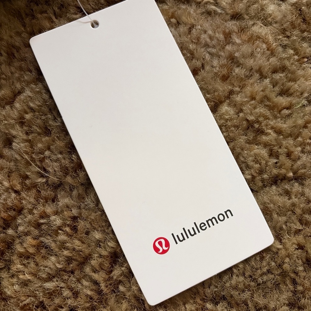 🎉 NWT 🎉// lululemon Black Sweatshirt with Embroidered White Logo size M/L - Picture 3 of 4
